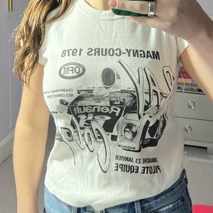 Brandy Melville graphic tee